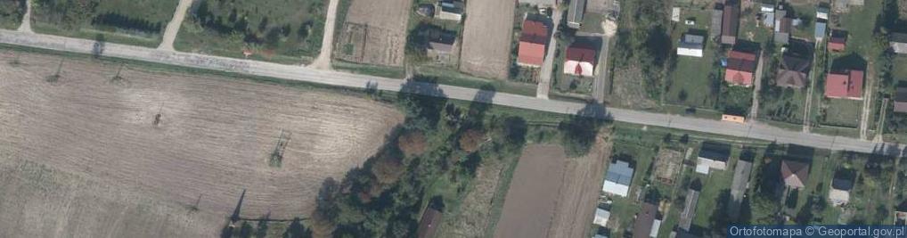 Zdjęcie satelitarne Kapliczka, Figura Świętych, Krzyż