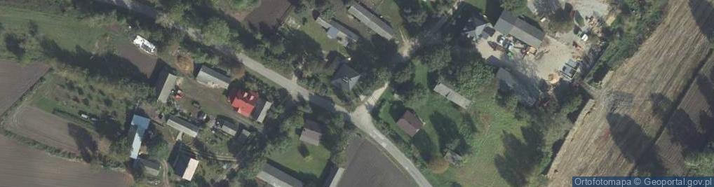 Zdjęcie satelitarne Kapliczka, Figura Świętych, Krzyż