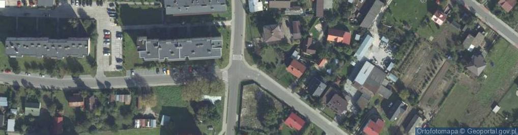 Zdjęcie satelitarne Kapliczka, Figura Świętych, Krzyż