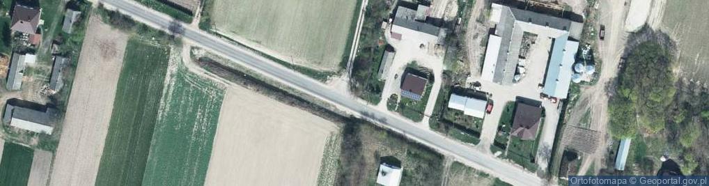 Zdjęcie satelitarne Kapliczka, Figura Świętych, Krzyż