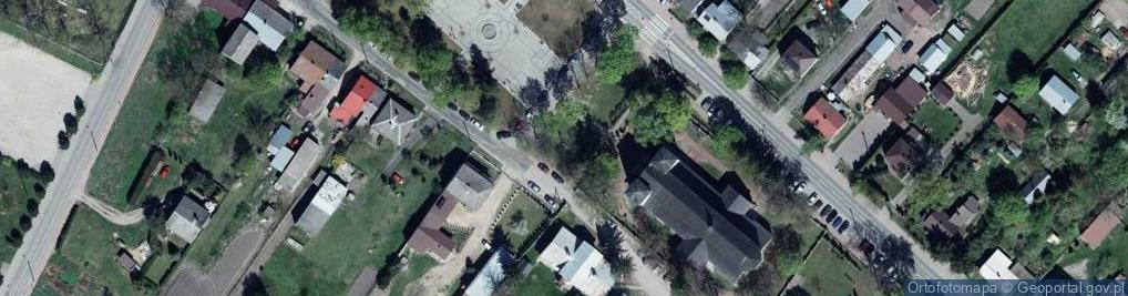 Zdjęcie satelitarne Kapliczka, Figura Świętych, Krzyż