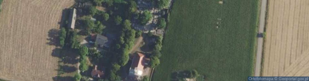 Zdjęcie satelitarne Kapliczka, Figura Świętych, Krzyż