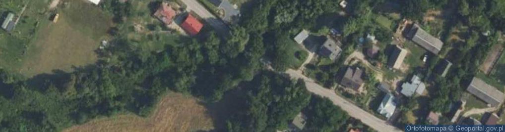 Zdjęcie satelitarne Kapliczka, Figura Świętych, Krzyż