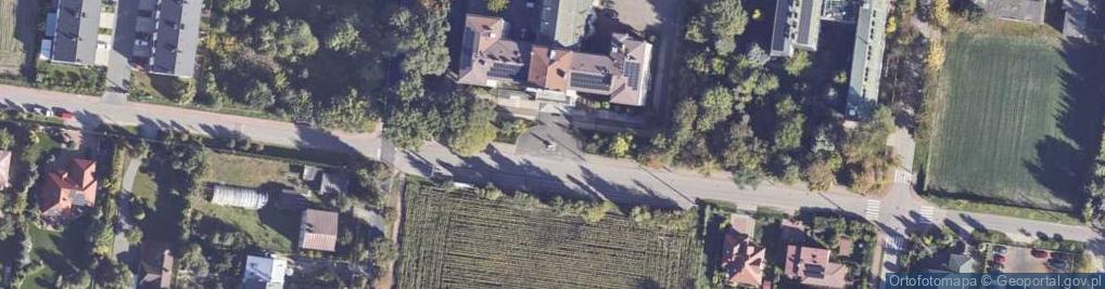 Zdjęcie satelitarne Kapliczka, Figura Świętych, Krzyż