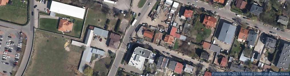 Zdjęcie satelitarne Kapliczka, Figura Świętych, Krzyż