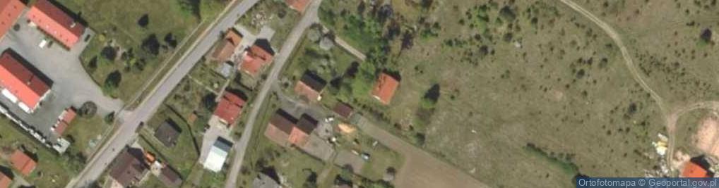 Zdjęcie satelitarne Kapliczka, Figura Świętych, Krzyż