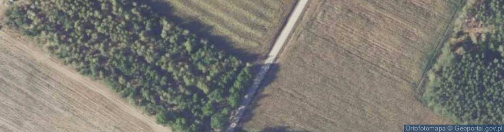 Zdjęcie satelitarne Kapliczka, Figura Świętych, Krzyż