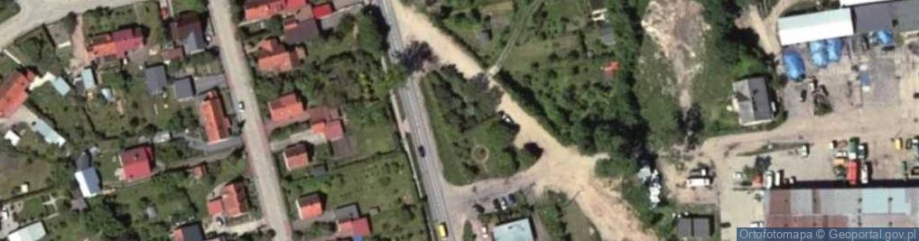 Zdjęcie satelitarne Kapliczka, Figura Świętych, Krzyż