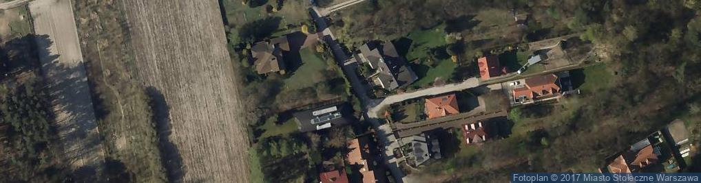 Zdjęcie satelitarne Kapliczka, Figura Świętych, Krzyż