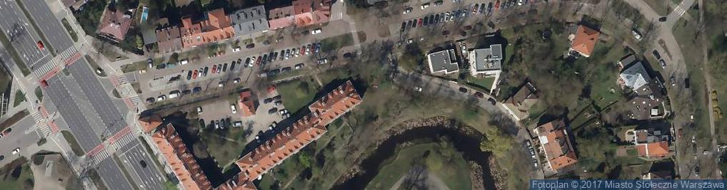 Zdjęcie satelitarne Kapliczka, Figura Świętych, Krzyż