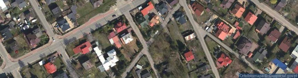 Zdjęcie satelitarne Kapliczka, Figura Świętych, Krzyż