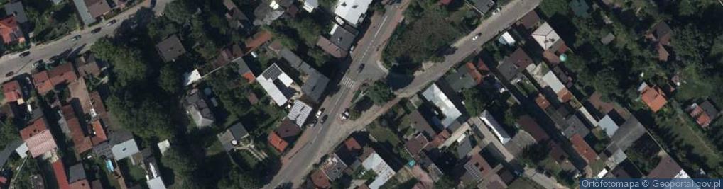 Zdjęcie satelitarne Kapliczka, Figura Świętych, Krzyż