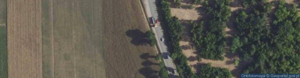 Zdjęcie satelitarne Kapliczka, Figura Świętych, Krzyż