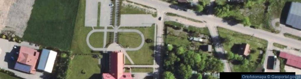 Zdjęcie satelitarne Kapliczka, Figura Świętych, Krzyż