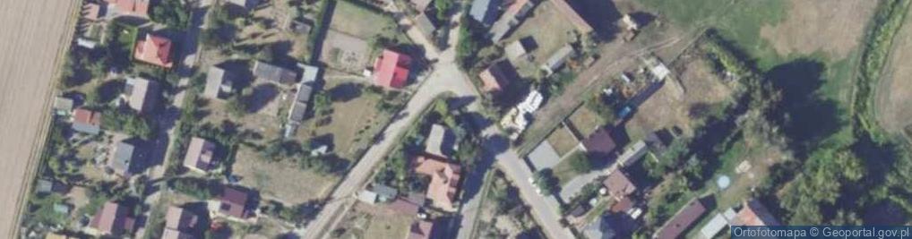 Zdjęcie satelitarne Kapliczka, Figura Świętych, Krzyż