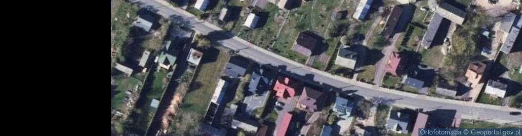 Zdjęcie satelitarne Kapliczka, Figura Świętych, Krzyż