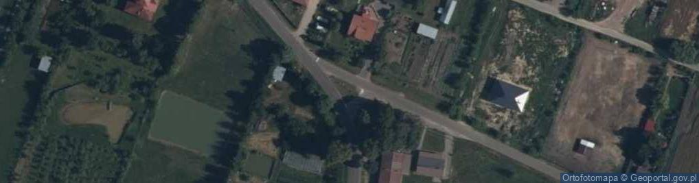 Zdjęcie satelitarne Kapliczka, Figura Świętych, Krzyż