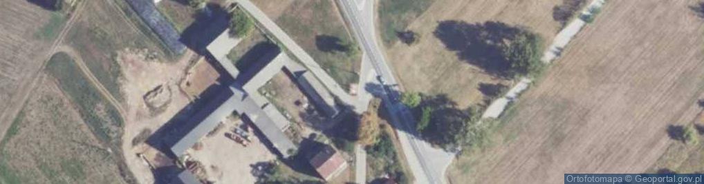 Zdjęcie satelitarne Kapliczka, Figura Świętych, Krzyż