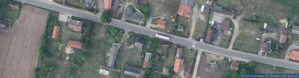 Zdjęcie satelitarne Kapliczka, Figura Świętych, Krzyż