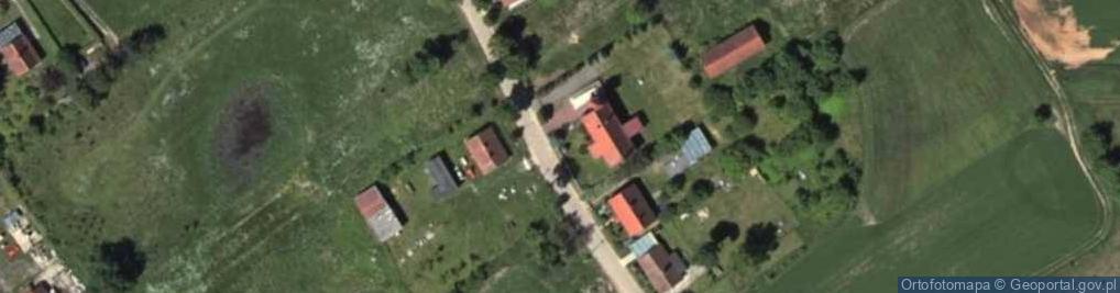 Zdjęcie satelitarne Kapliczka, Figura Świętych, Krzyż