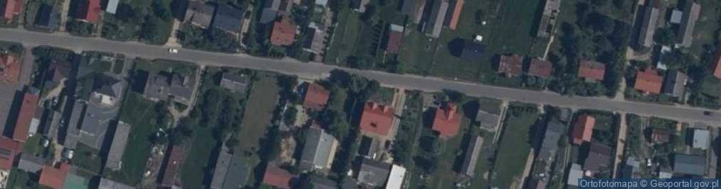 Zdjęcie satelitarne Kapliczka, Figura Świętych, Krzyż