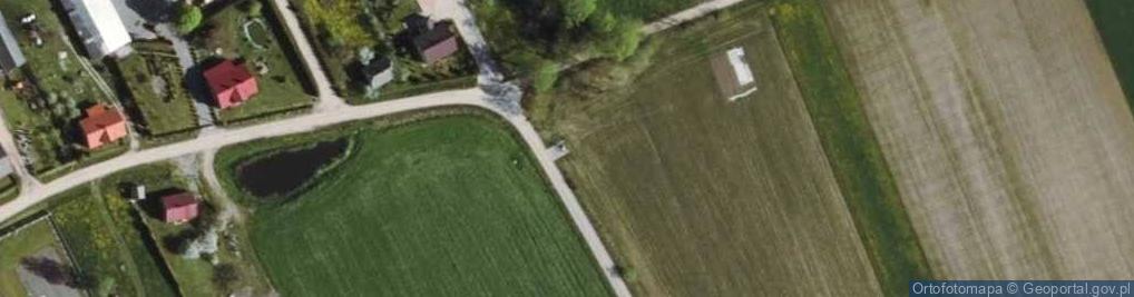 Zdjęcie satelitarne Kapliczka, Figura Świętych, Krzyż