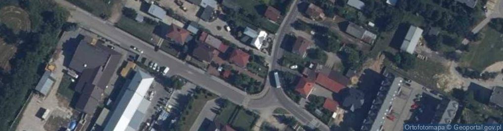 Zdjęcie satelitarne Kapliczka, Figura Świętych, Krzyż
