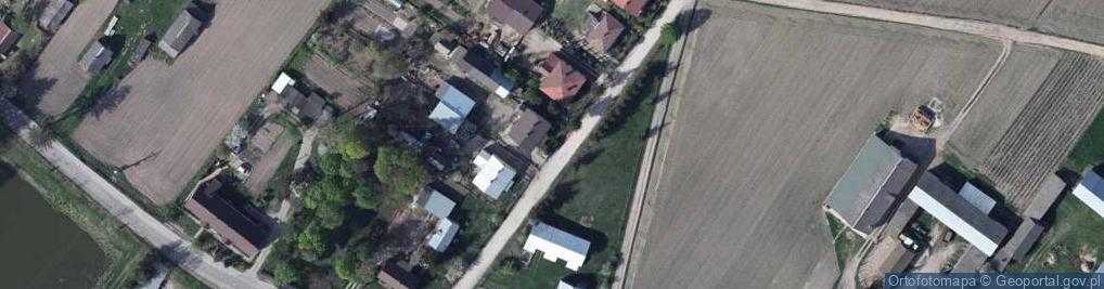 Zdjęcie satelitarne Kapliczka, Figura Świętych, Krzyż