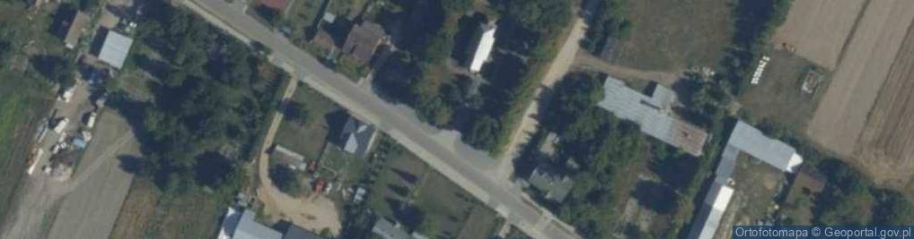 Zdjęcie satelitarne Kapliczka, Figura Świętych, Krzyż