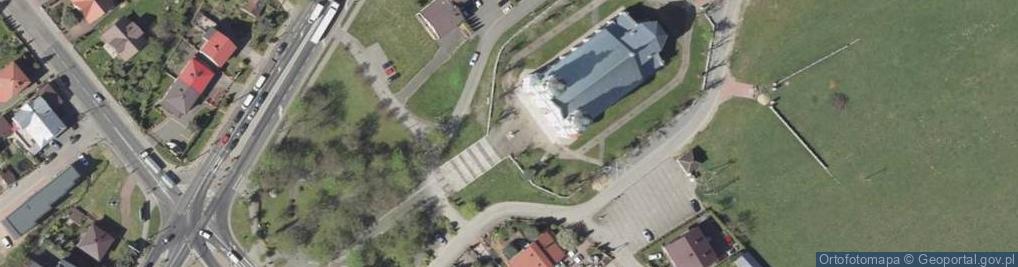 Zdjęcie satelitarne Kapliczka, Figura Świętych, Krzyż