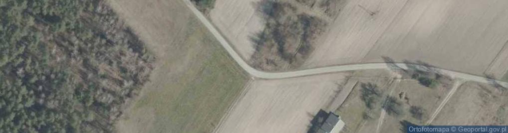 Zdjęcie satelitarne Kapliczka, Figura Świętych, Krzyż