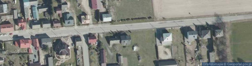 Zdjęcie satelitarne Kapliczka, Figura Świętych, Krzyż