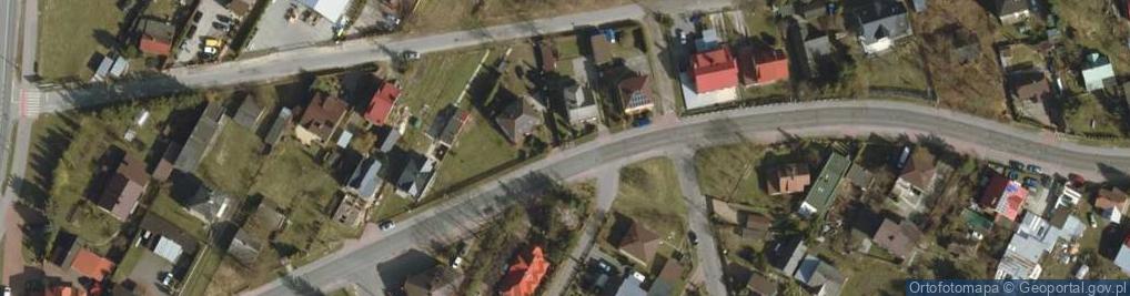 Zdjęcie satelitarne Kapliczka, Figura Świętych, Krzyż