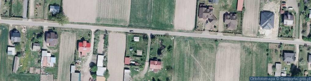 Zdjęcie satelitarne Kapliczka, Figura Świętych, Krzyż