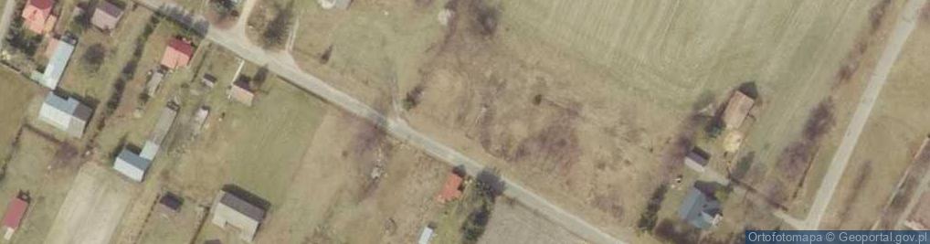 Zdjęcie satelitarne Kapliczka, Figura Świętych, Krzyż