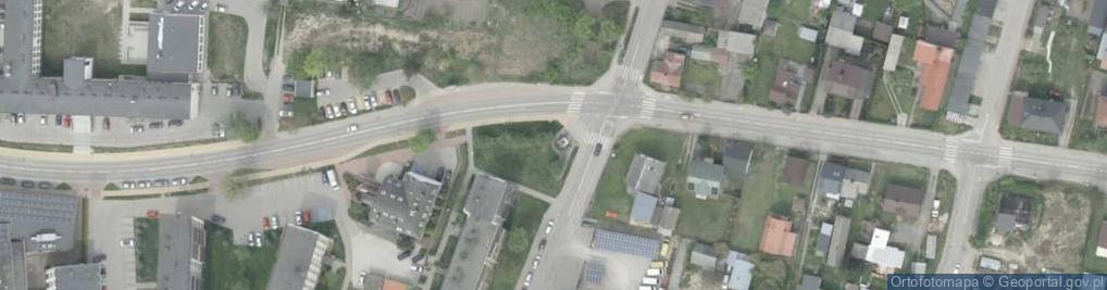 Zdjęcie satelitarne Kapliczka, Figura Świętych, Krzyż