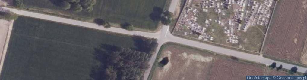 Zdjęcie satelitarne Kapliczka, Figura Świętych, Krzyż