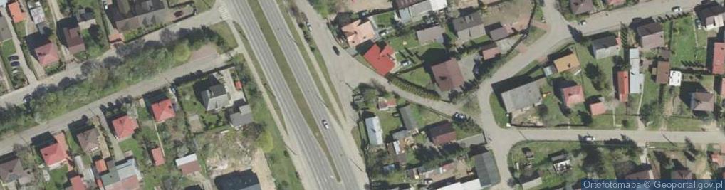 Zdjęcie satelitarne Kapliczka, Figura Świętych, Krzyż