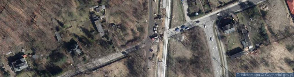 Zdjęcie satelitarne Kapliczka, Figura Świętych, Krzyż