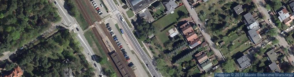 Zdjęcie satelitarne Kapliczka, Figura Świętych, Krzyż