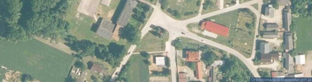 Zdjęcie satelitarne Kapliczka, Figura Świętych, Krzyż