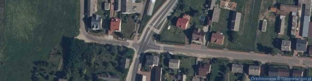 Zdjęcie satelitarne Kapliczka, Figura Świętych, Krzyż