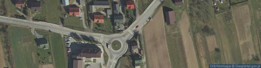 Zdjęcie satelitarne Kapliczka, Figura Świętych, Krzyż