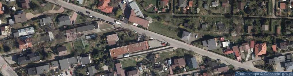 Zdjęcie satelitarne Kapliczka, Figura Świętych, Krzyż