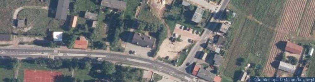 Zdjęcie satelitarne Kapliczka, Figura Świętych, Krzyż