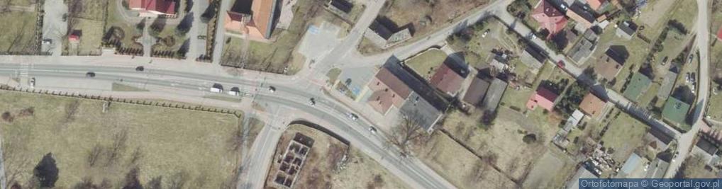 Zdjęcie satelitarne Kapliczka, Figura Świętych, Krzyż