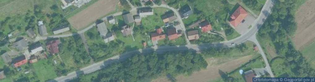 Zdjęcie satelitarne Kapliczka, Figura Świętych, Krzyż