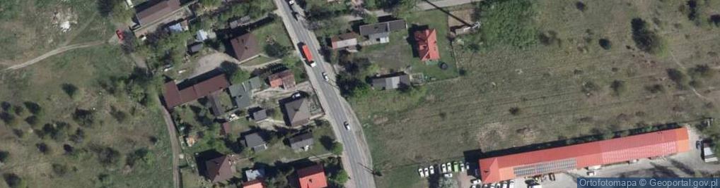 Zdjęcie satelitarne Kapliczka, Figura Świętych, Krzyż