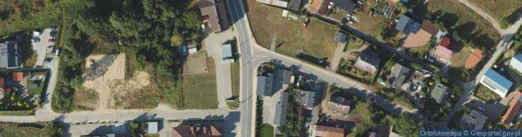 Zdjęcie satelitarne Kapliczka, Figura Świętych, Krzyż