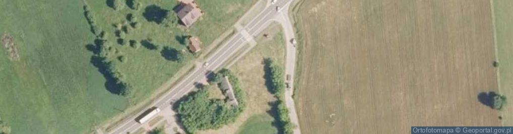 Zdjęcie satelitarne Kapliczka, Figura Świętych, Krzyż